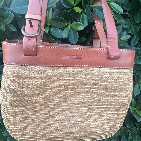 Dooney & Bourke Handbags - Vintage Dooney & Bourke Brown Leather and Tan woven raffia Women's Bag tote